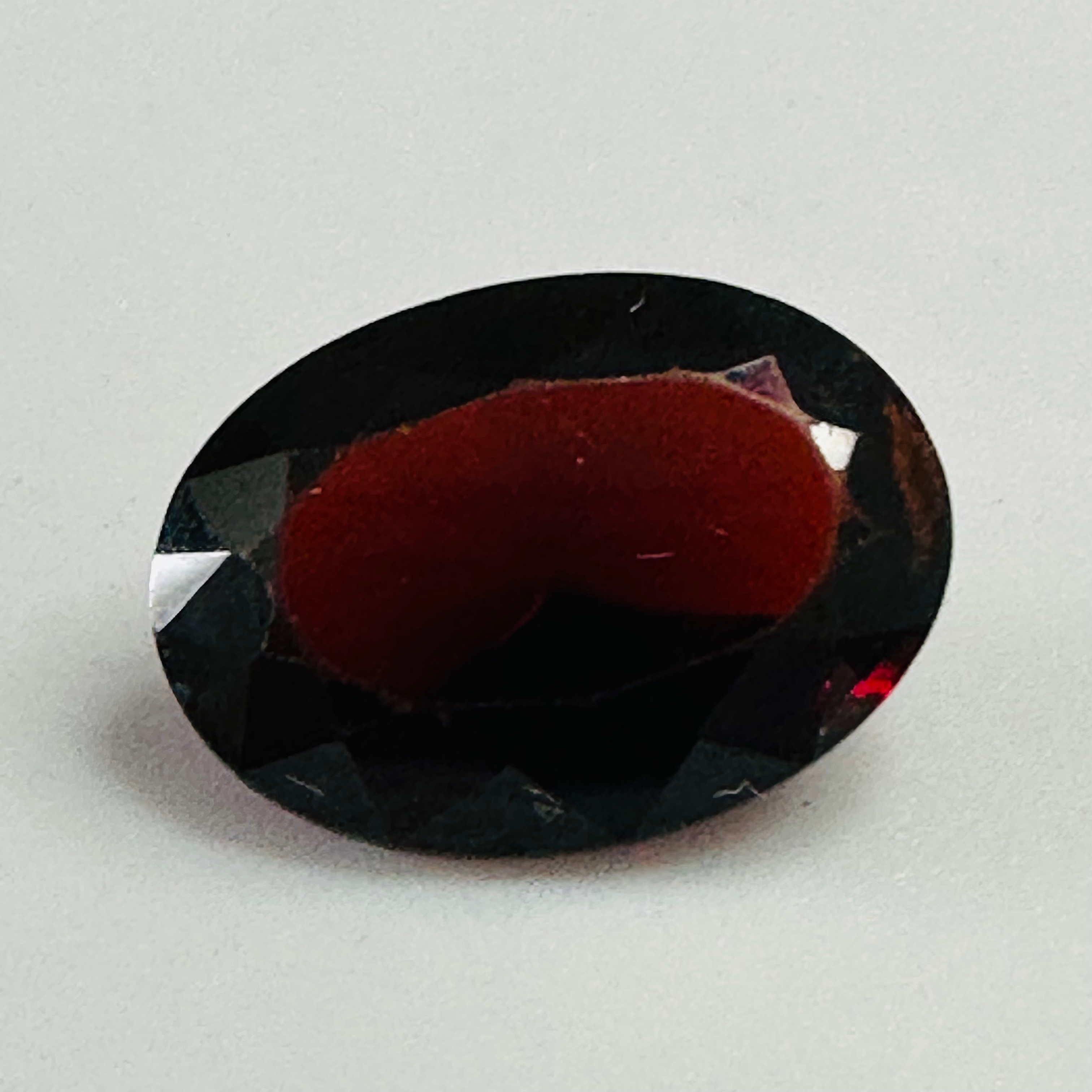 GARNET  OVAL 14MMX10MM  6.19CTSv DEEP RED image 1