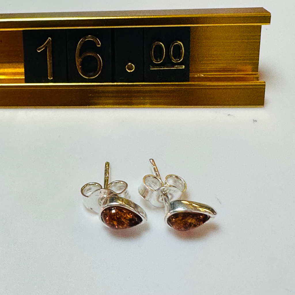 Sterling silver amber drop studs  image 4
