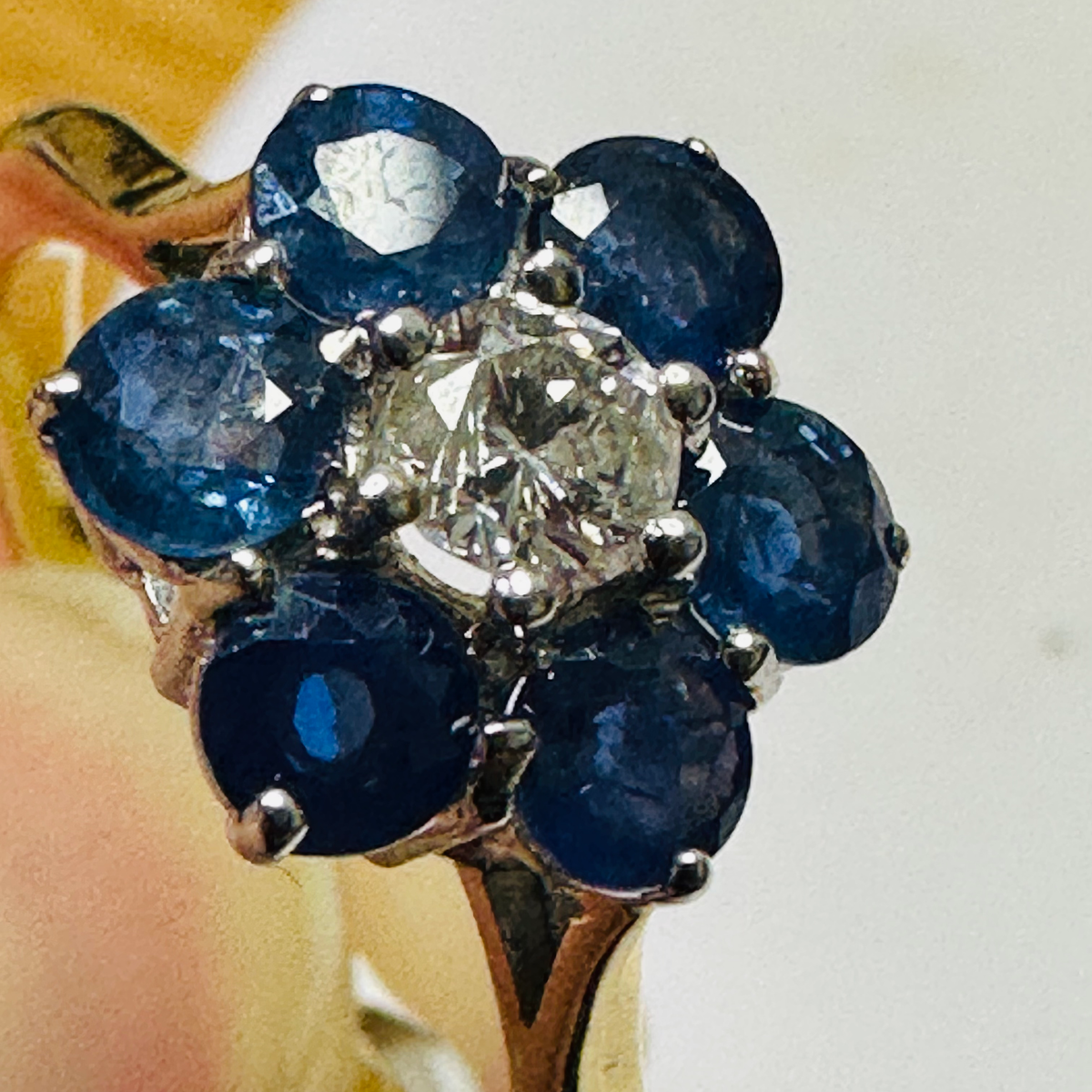 NEW 9ct Diamond and Sapphire Cluster Ring P 1/2 image 2