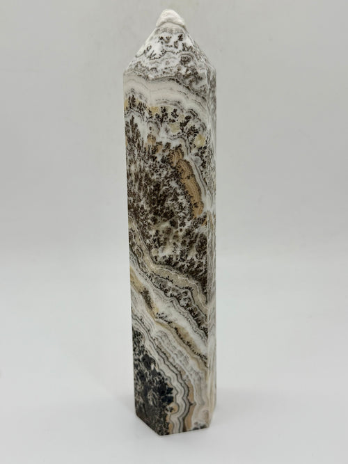 Dendritic Calcite Obelisk/Tower 21 cm high image 1