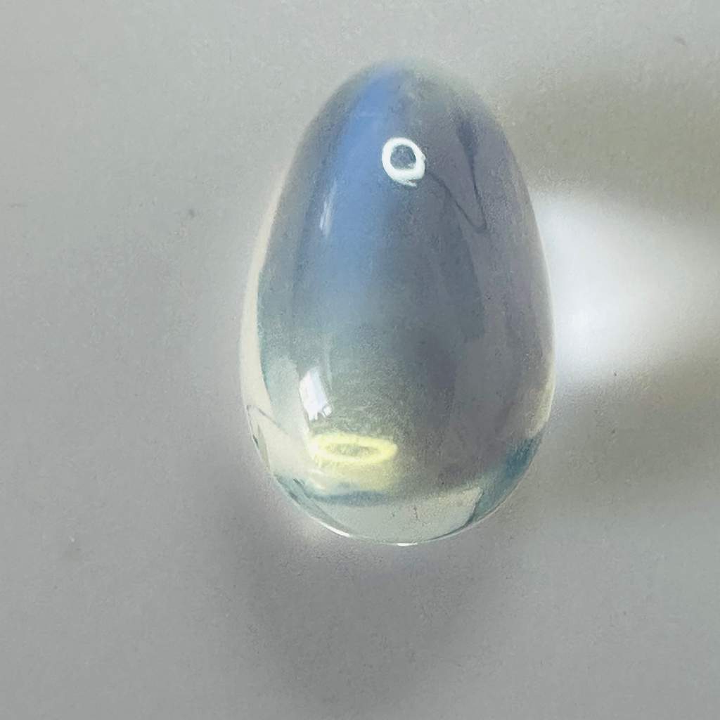 MOONSTONE DROP 17MMX10MM   7.64CTS BLUE MOON image 1
