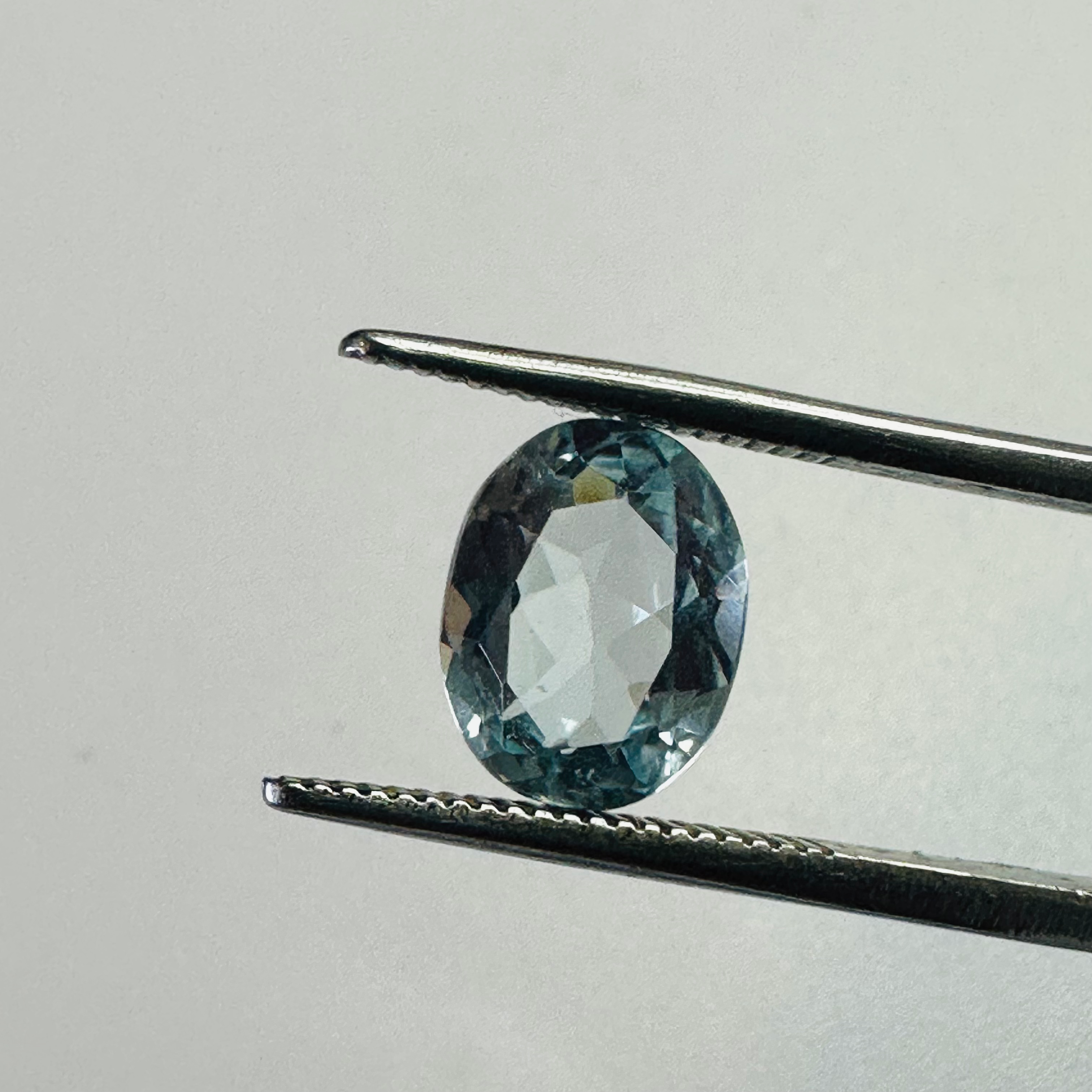 AQUAMARINE OVAL 9MMX7MM 1.78CTS image 2