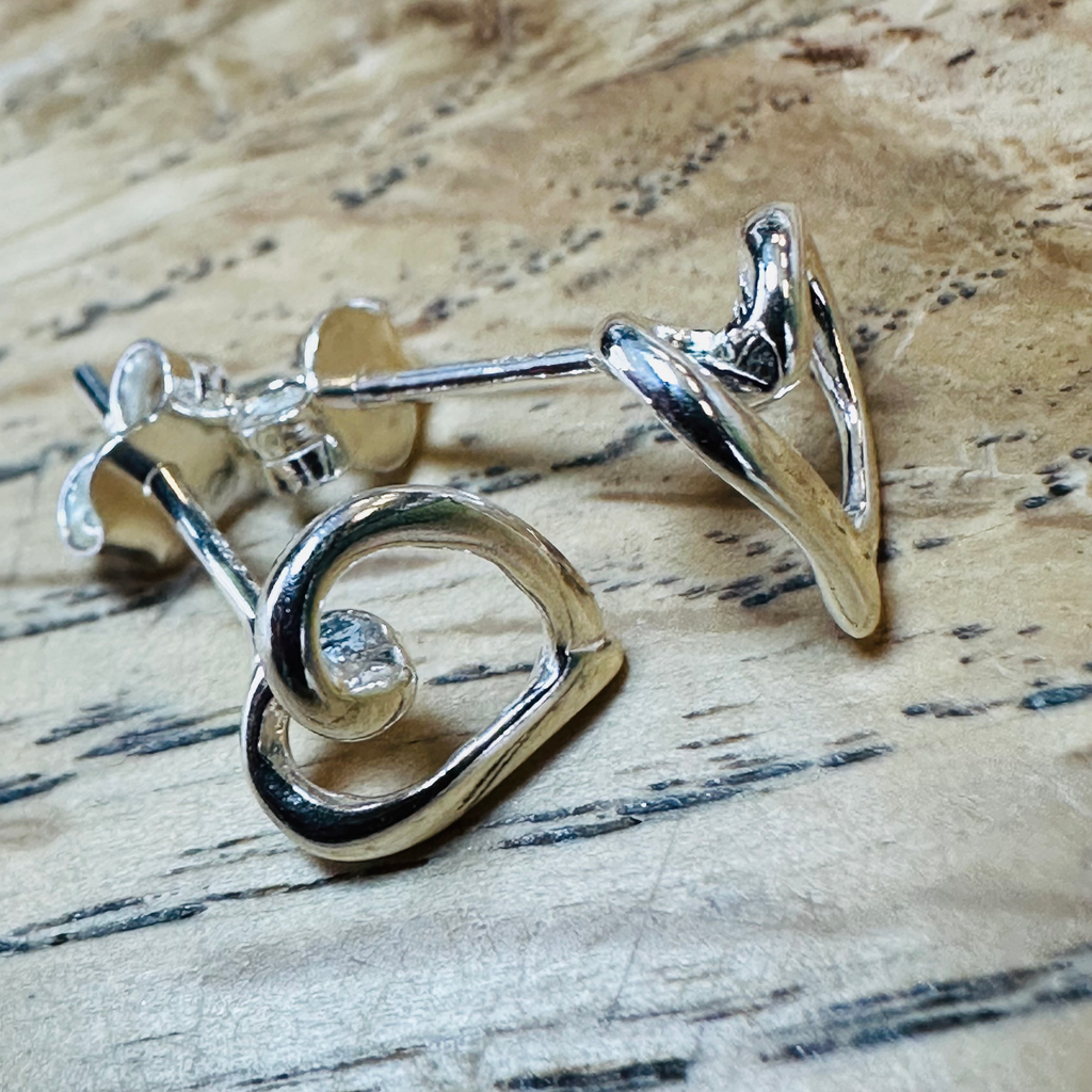 Sterling silver open heart studs 925 image 4