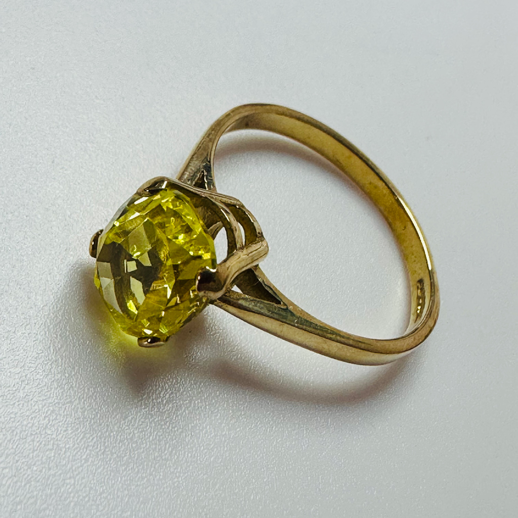 Hand cut Synthetic Sapphire Lemon Yellow 9ct yellow gold ring size N image 1