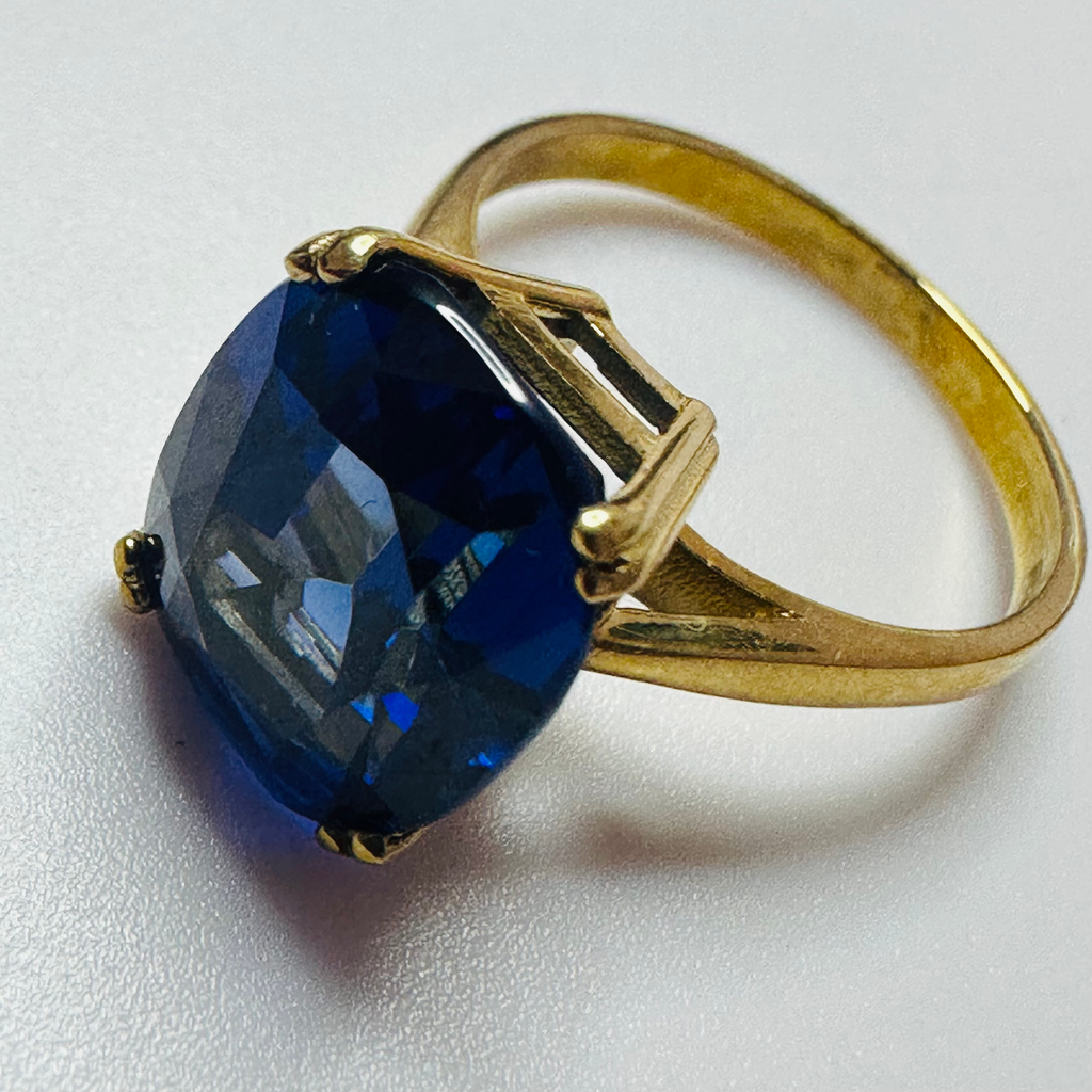 Hand cut Synthetic Sapphire Royal Blue  9ct yellow gold ring size N1/2 image 1