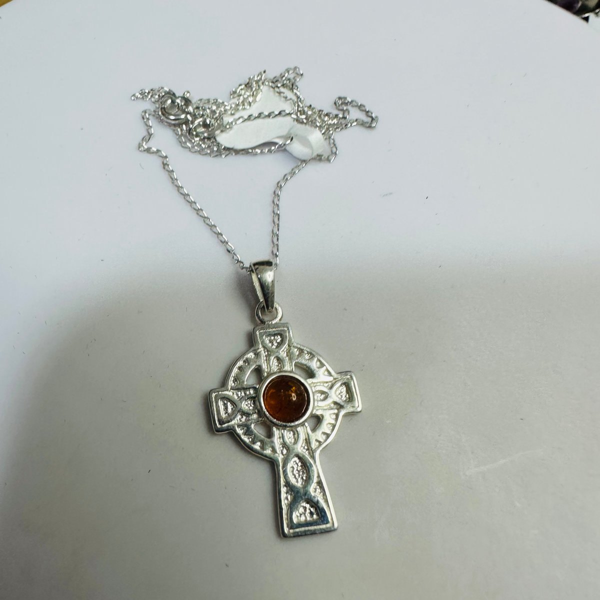Sterling silver celtic cross with amber 16in chain image 3