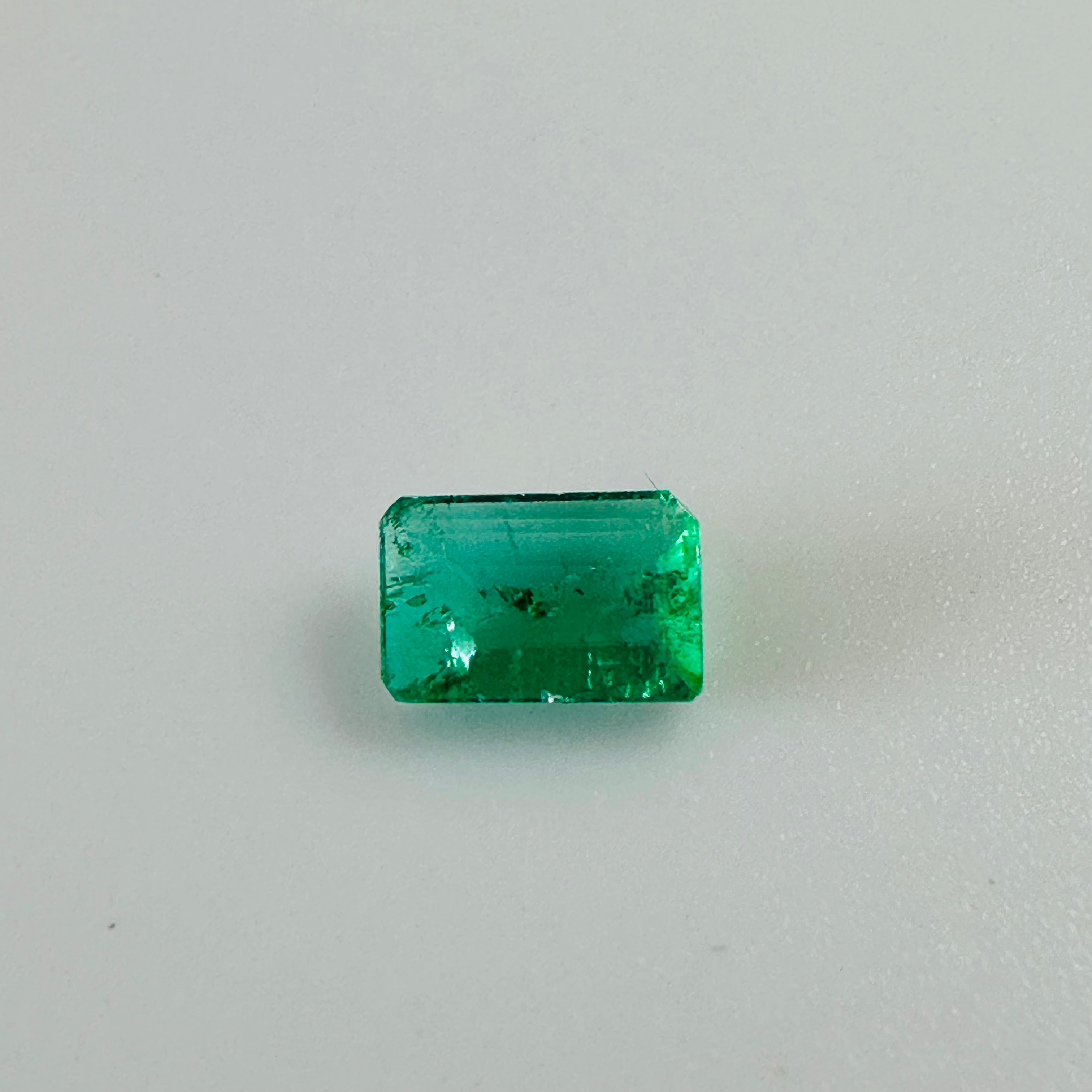EMERALD OCTAGON 6MM X  4MM  0.50CTS image 1