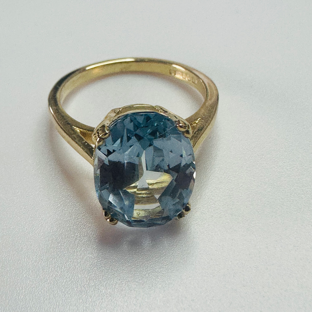 Hand cut Synthetic Sapphire baby blue 9ct yellow gold ring sizeN image 6