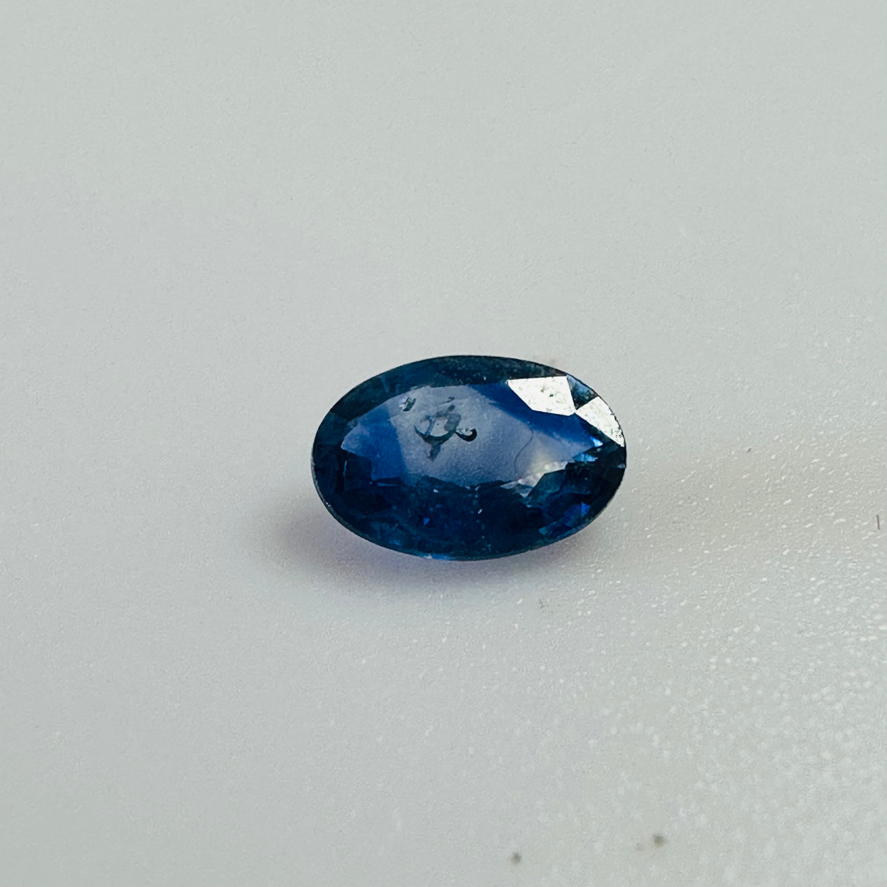 BLUE SAPPHIRE OVAL 5.8MM X  4MM 0.39CTS image 2
