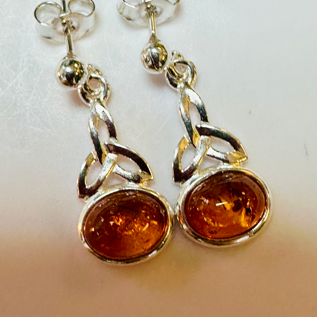 Sterling silver Amber Celtic knott earrings image 2