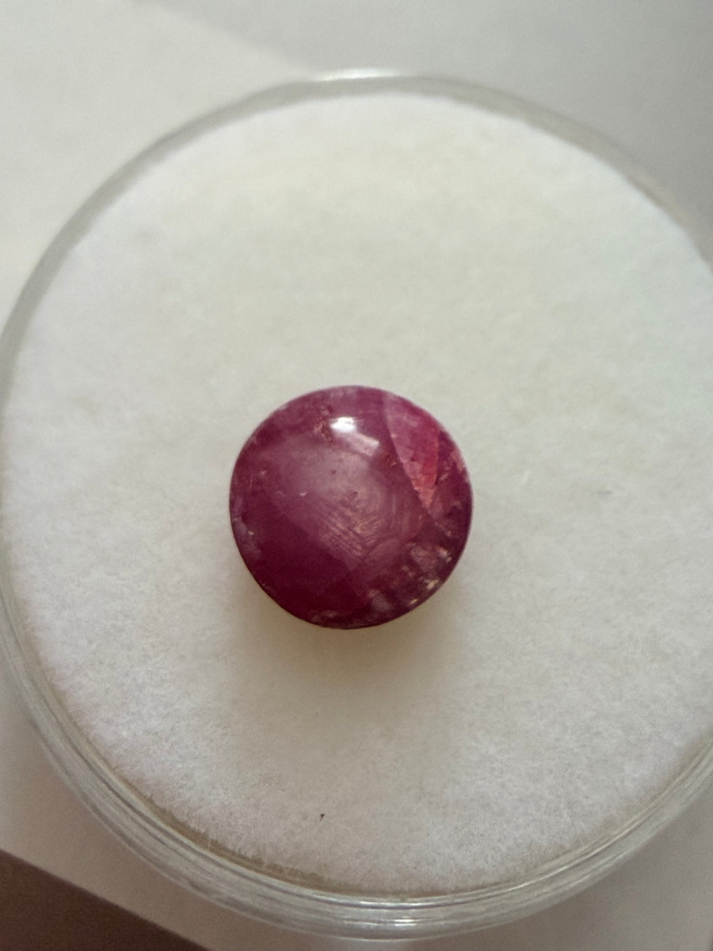Ruby Star 7.3 × 7.2mm 2.64ct