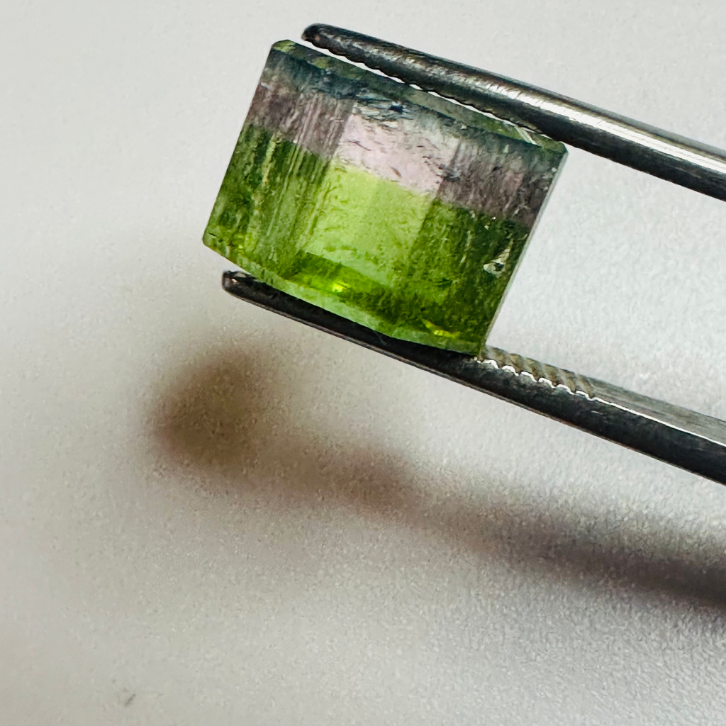TOURMALINE MULTI-COLOUR FANCY CUT 10MMX8MM  6.67CTS image 1
