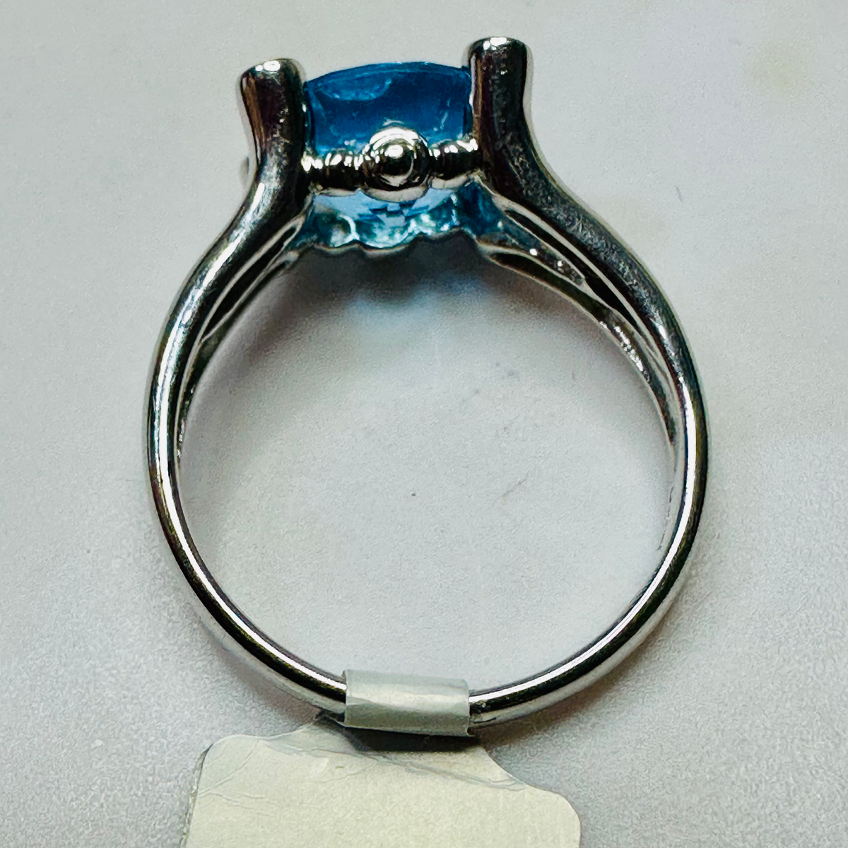 NEW 9ct Blue Topaz and Diamond Ring Size N 1/2 image 7