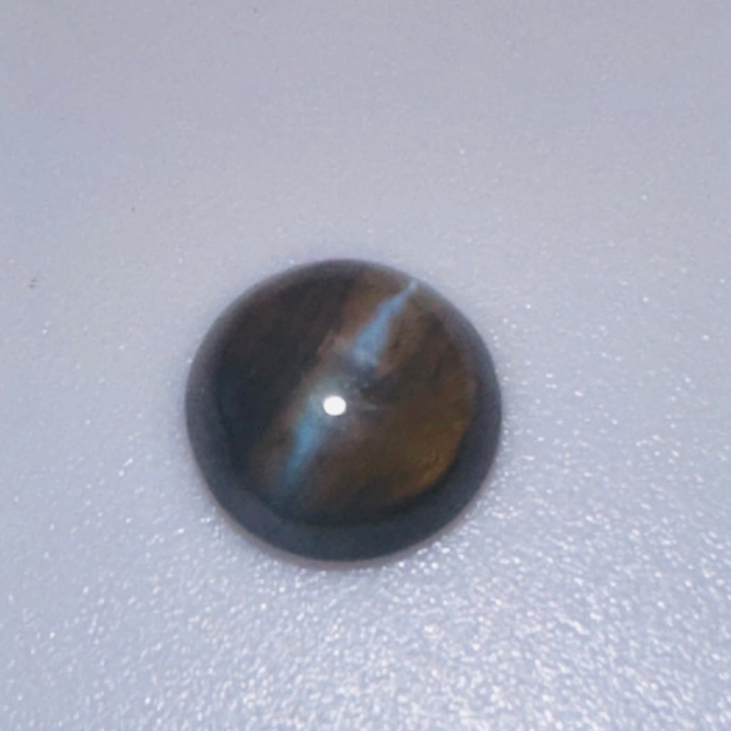 CHRYSOBERYL CATS EYE 7.5MM ROUND  1.79CTS image 2