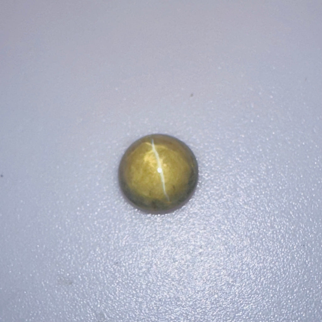 CHRYSOBERYL CATS EYE 5.3MM ROUND  0.80CTS image 5