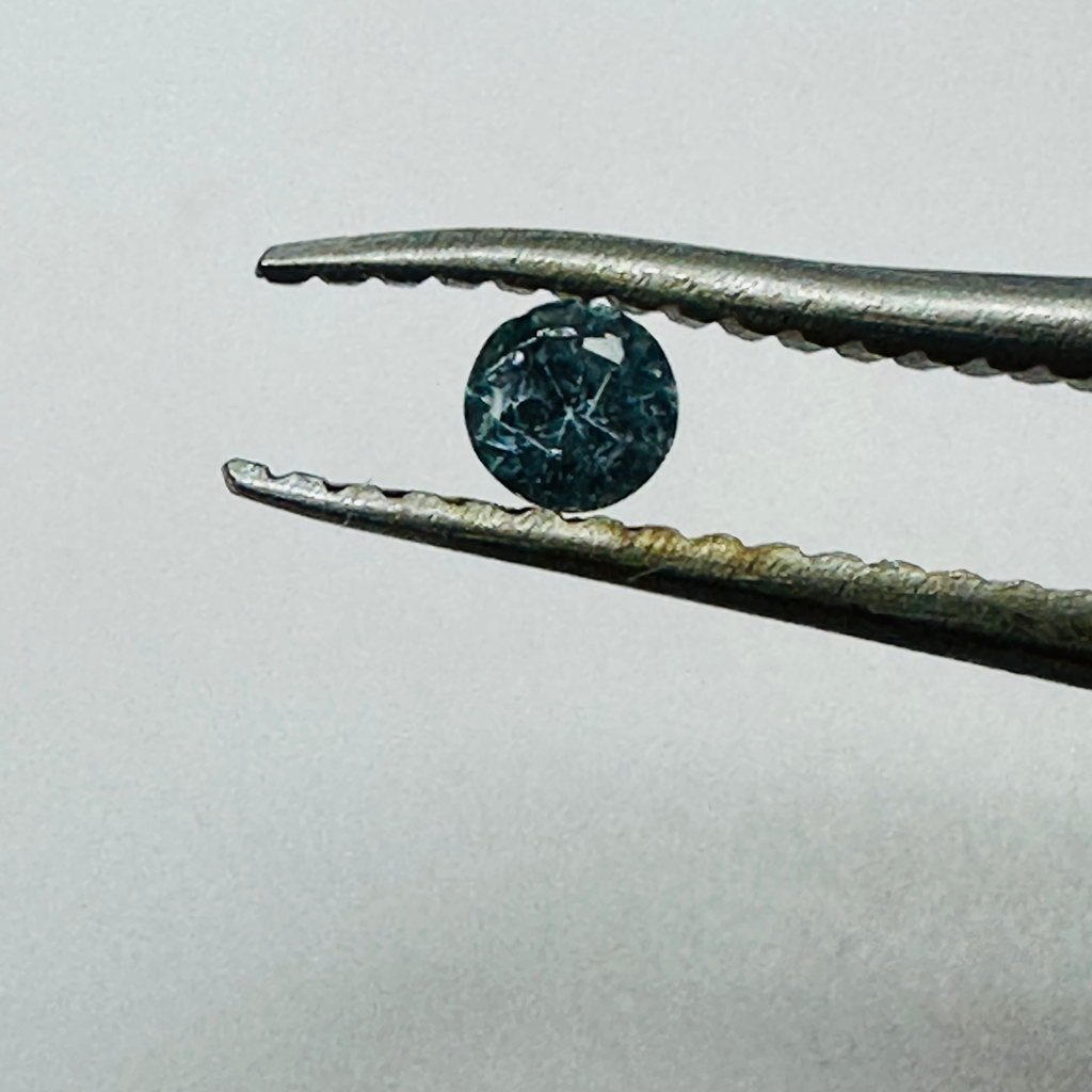 ZIRCON BLUE ROUND. 3.8MM  0.10CTS image 4