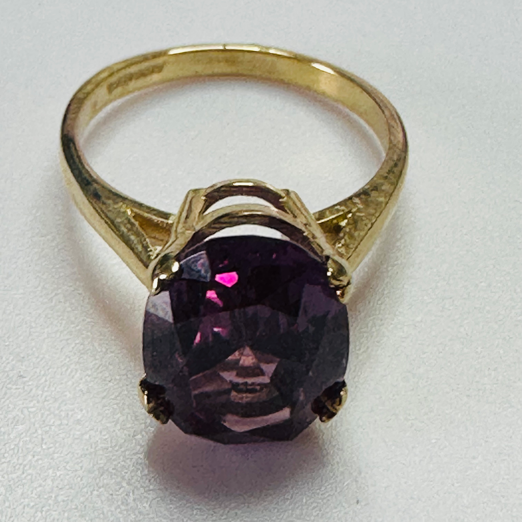 Hand cut Synthetic Sapphire Purple 9ct yellow gold ring size M1/2 image 1
