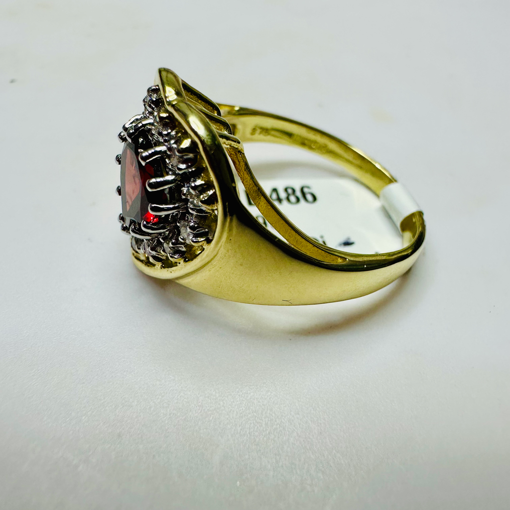 NEW 9ct Garnet and Diamond Heart Ring Size P image 5