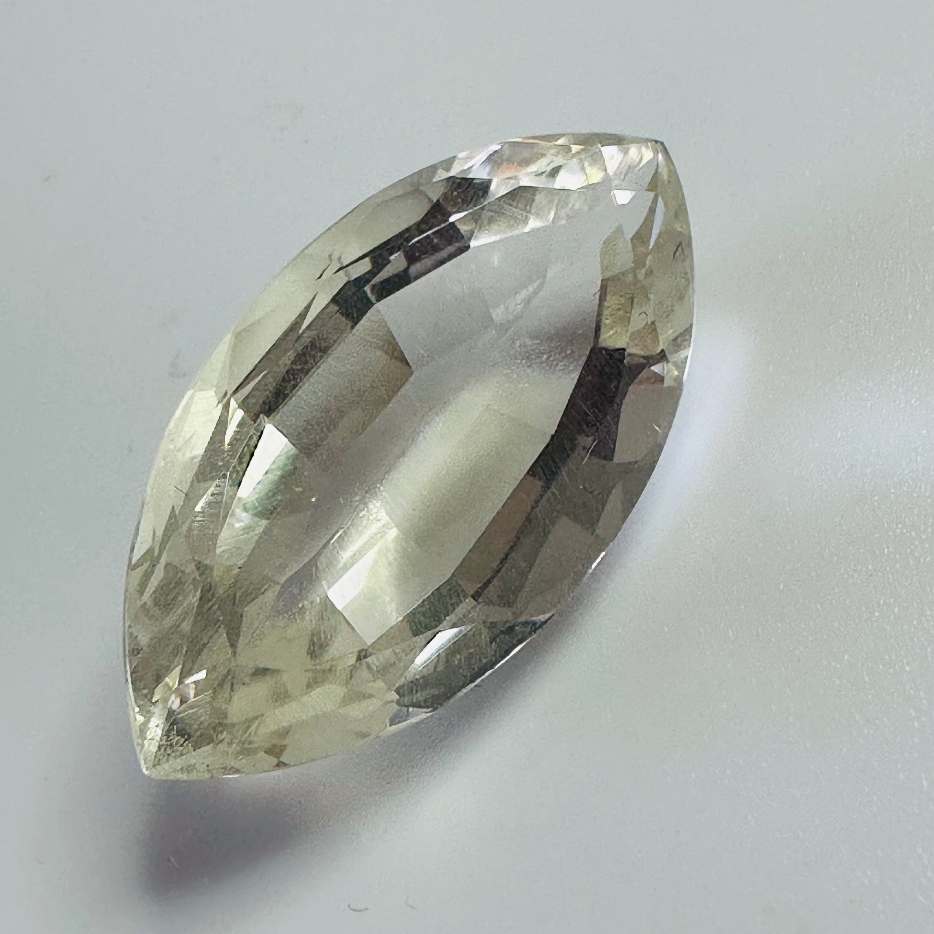 TOPAZ NATURAL 26.9MMX13.7MM  17.82CTS image 3