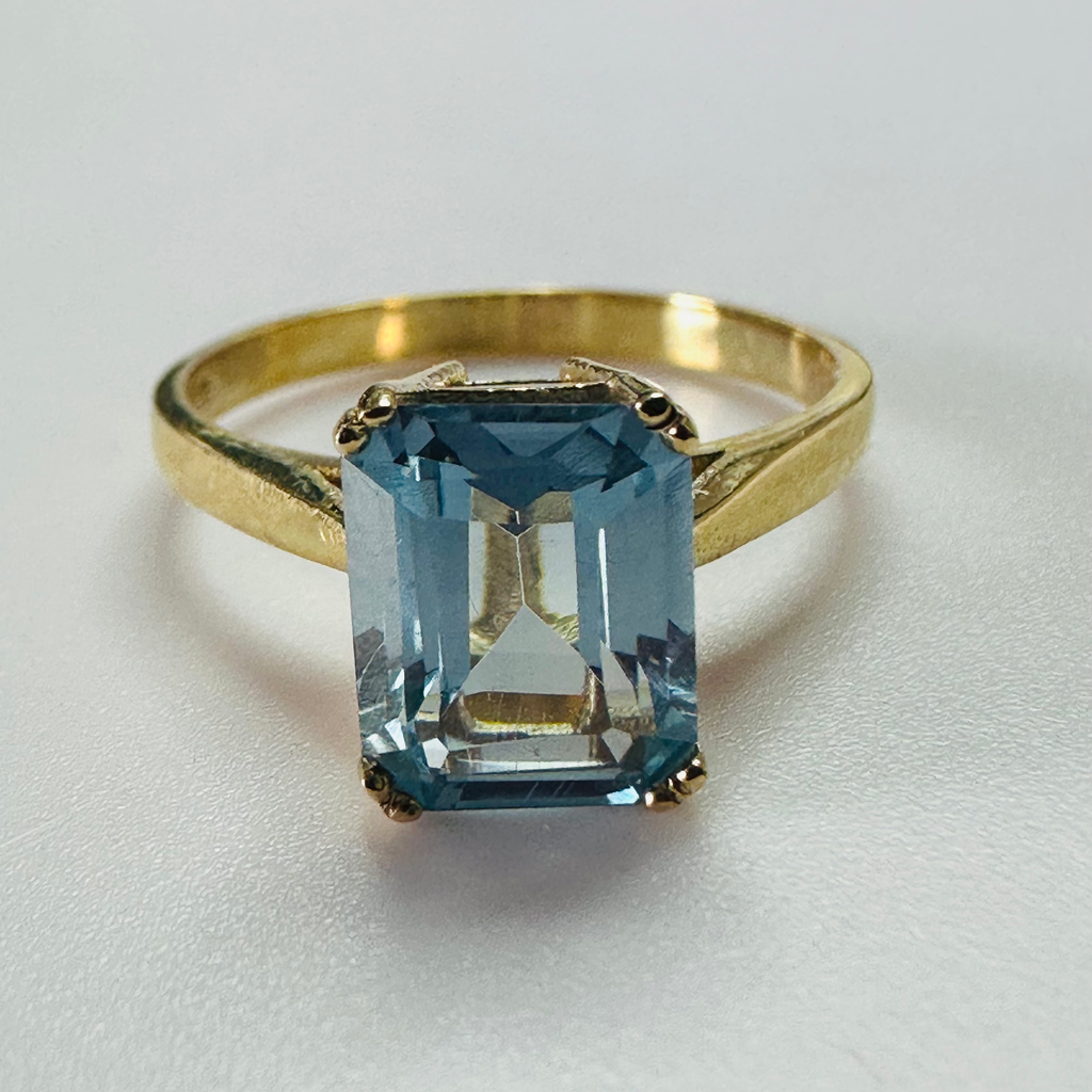 Hand cut Synthetic Spinal Ocean Blue 9ct yellow gold ring size N1/2 image 0