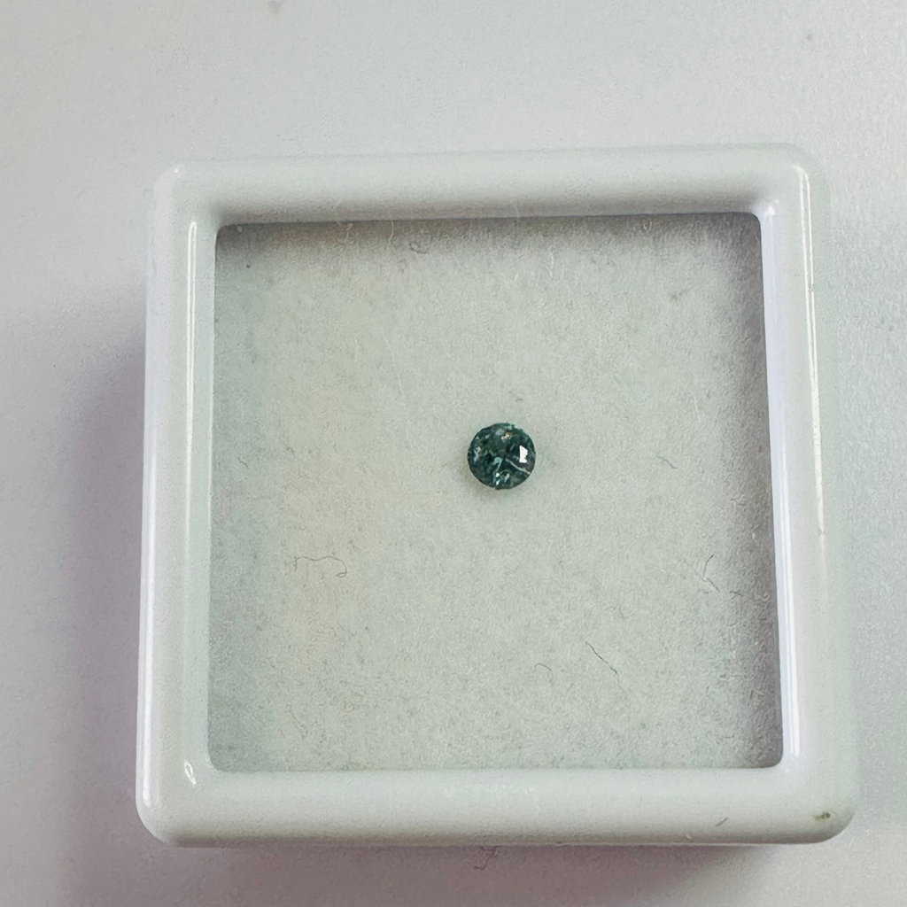 ZIRCON BLUE ROUND. 3.8MM  0.10CTS image 3