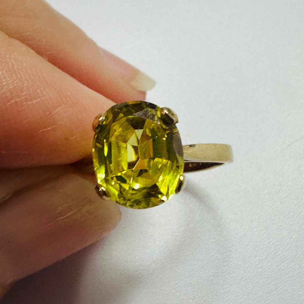 Hand cut Synthetic Sapphire Lemon Yellow 9ct yellow gold ring size N image 6
