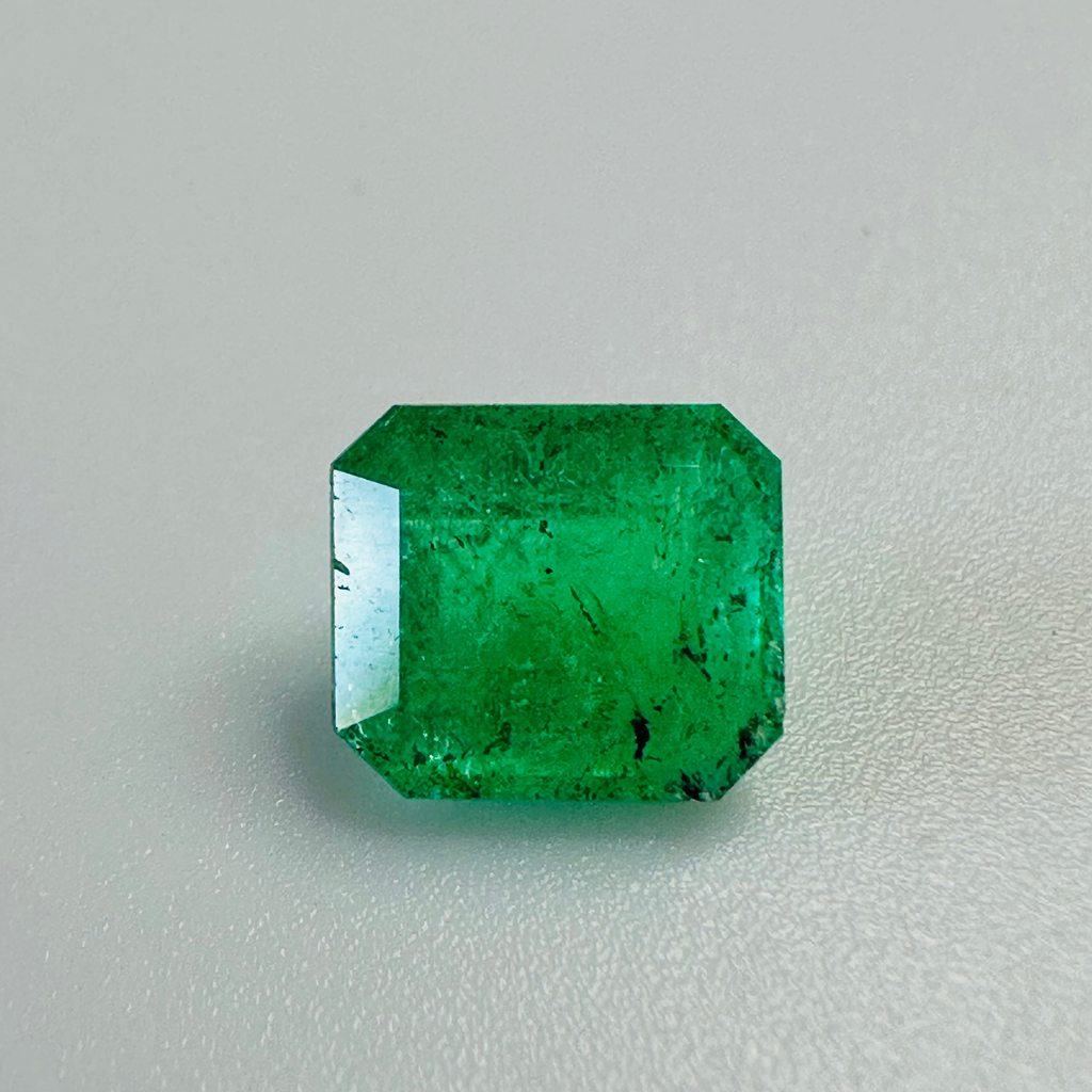 EMERALD EMERALD CUT 7.4MM X 6.5MM  1.57CTS image 1