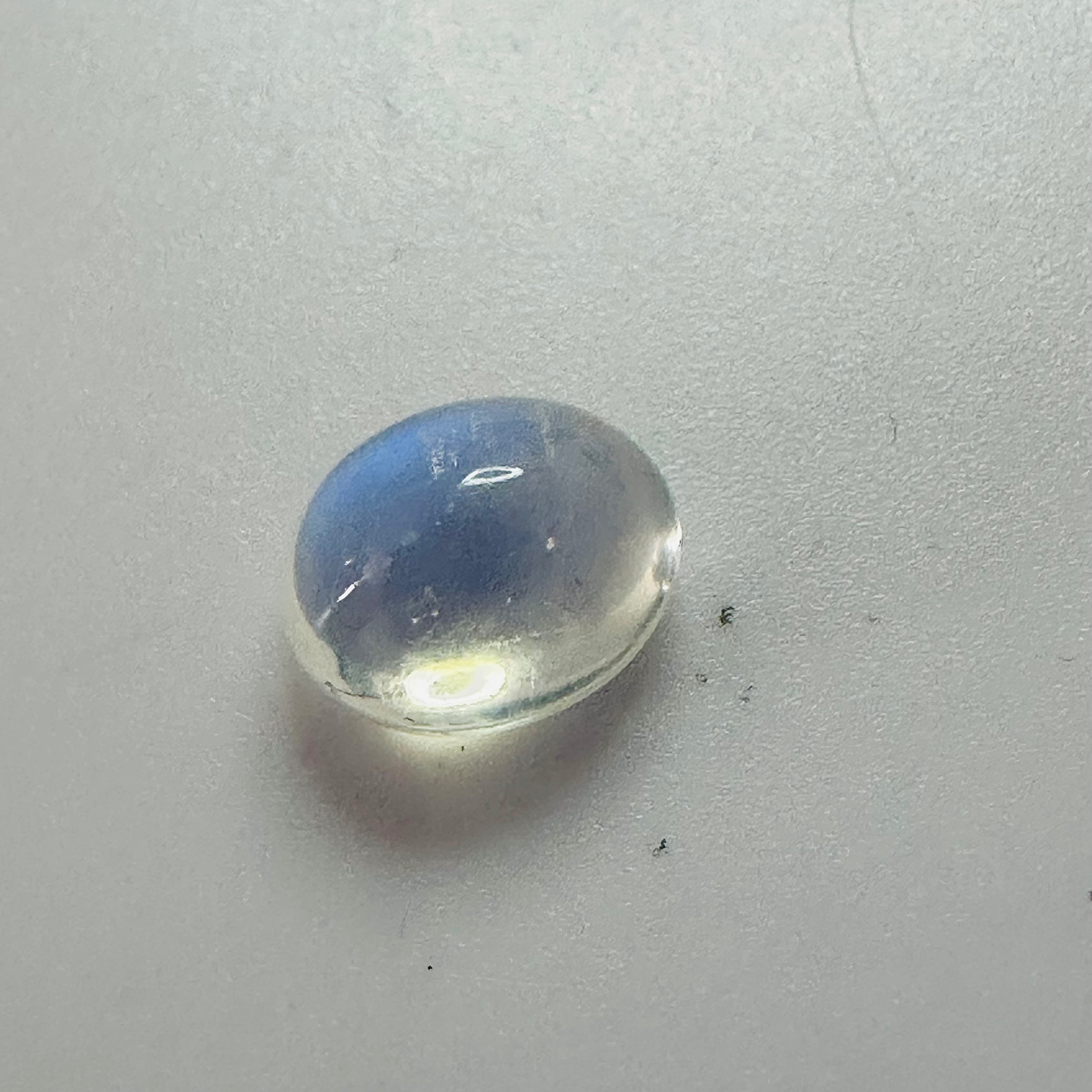 Moonstone  blue moon oval 9.9x7.7mm  3.09cts image 1
