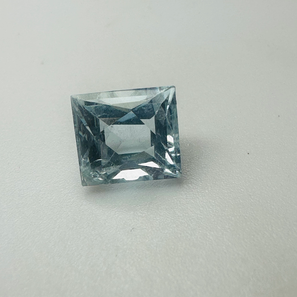 AQUAMARINE FRENCH CUT  7MX6.2MM 1.44CTS image 0