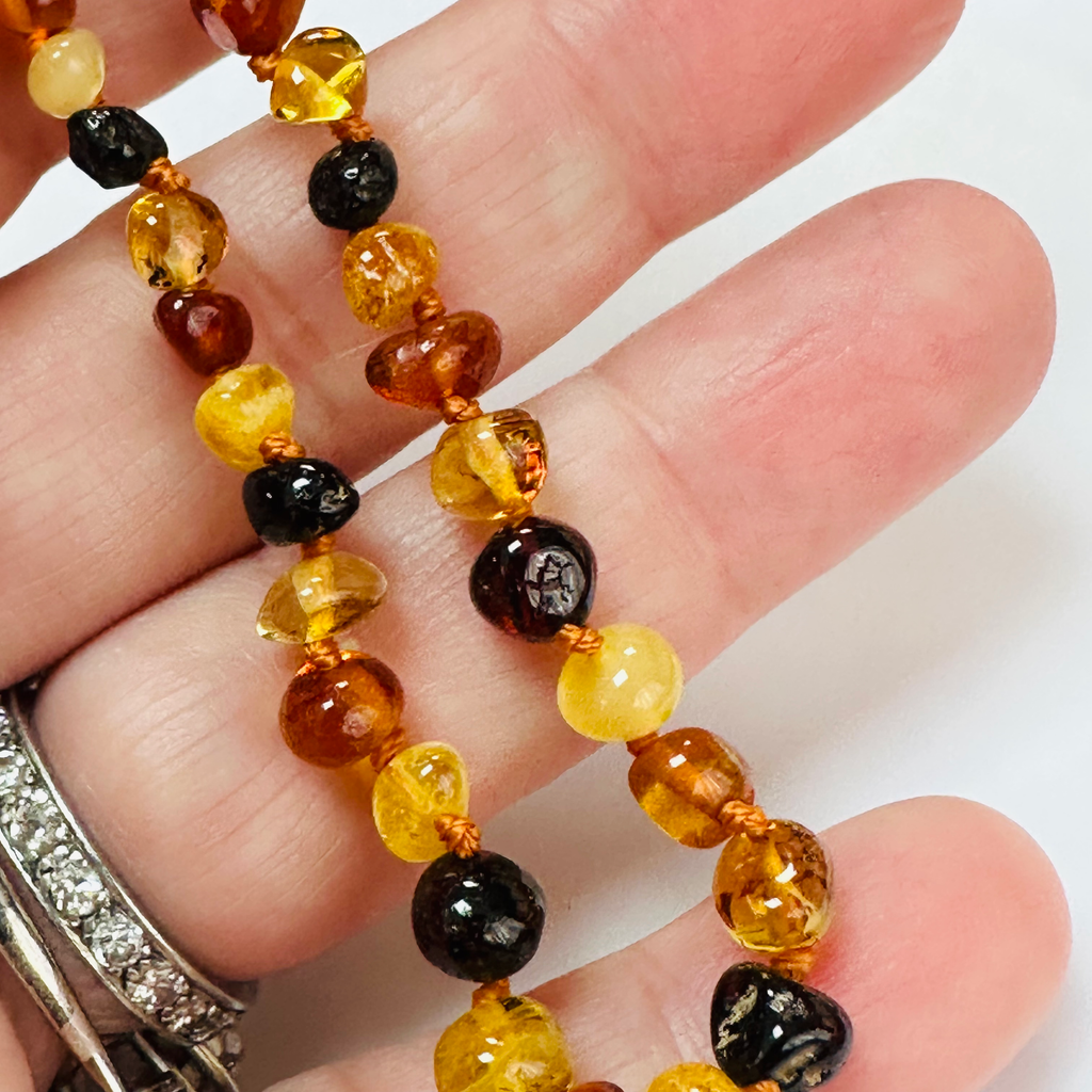 New Amber multi coloured knotted bracelet 8 inch image 1