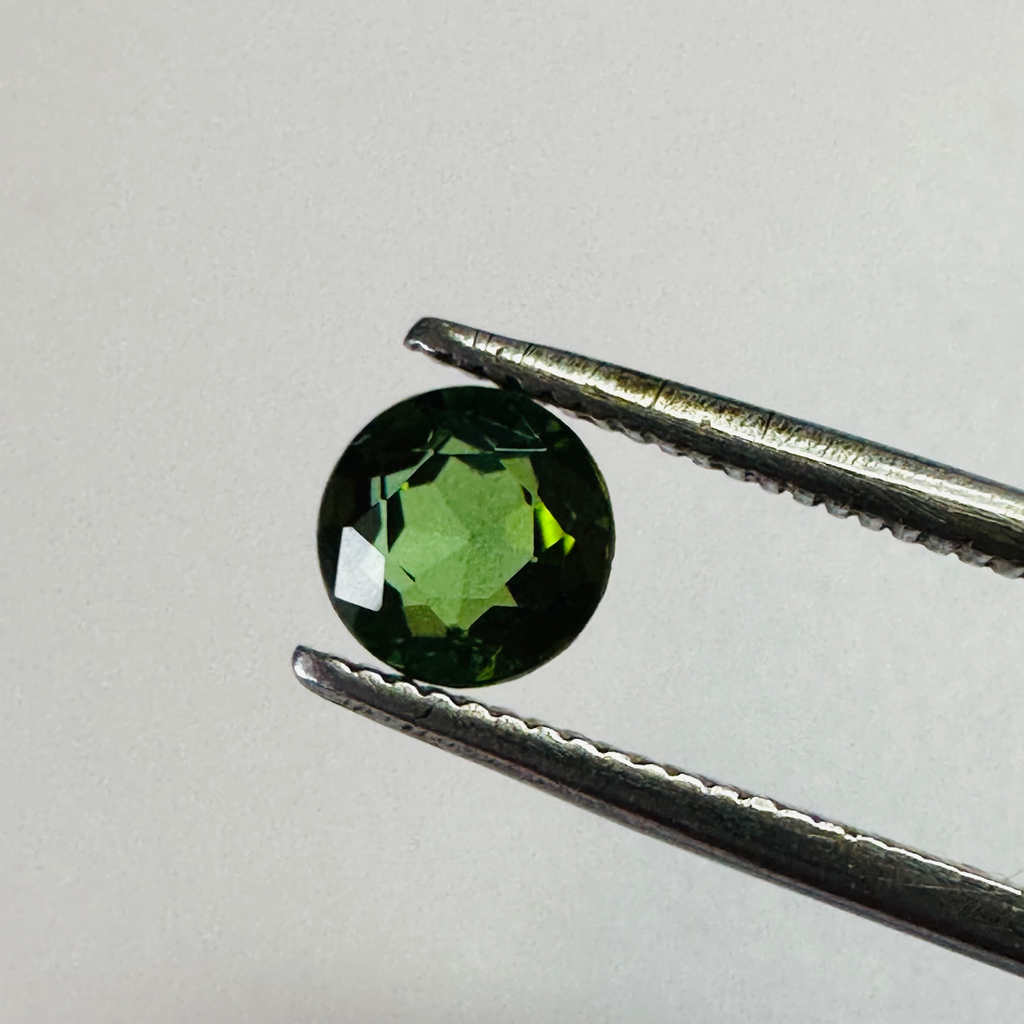TOURMALINE GREEN  ROUND 5.4MM   0.62CTS image 2
