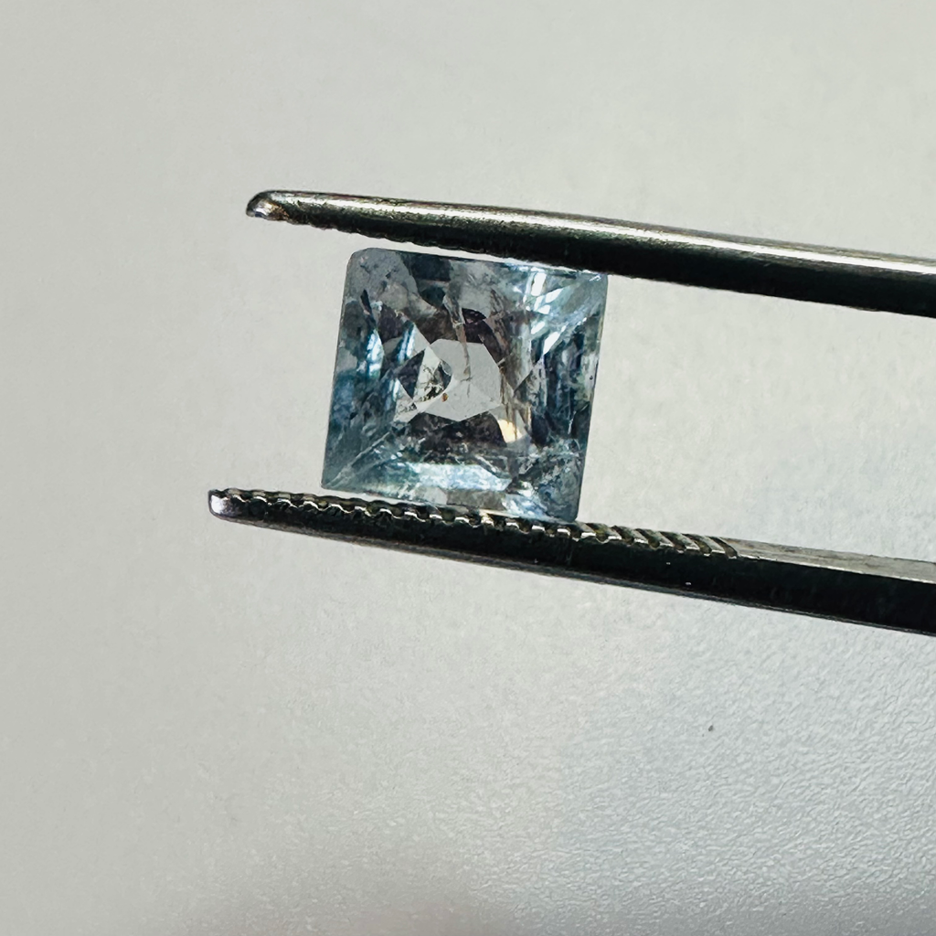 AQUAMARINE FRENCH CUT  6.7MMX6.4MM 1.41CTS image 2