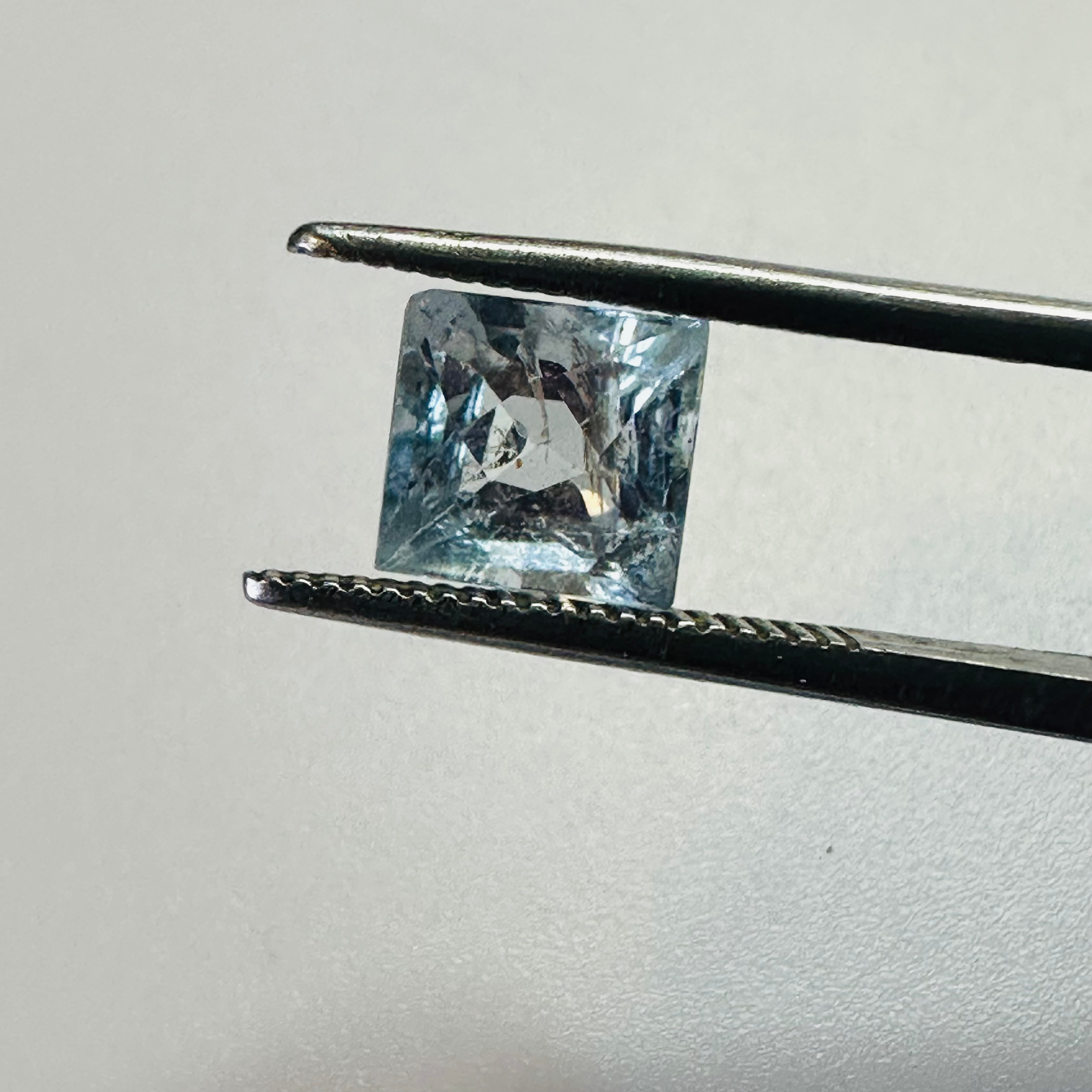 AQUAMARINE FRENCH CUT  6.7MMX6.4MM 1.41CTS image 2