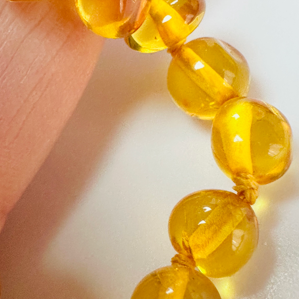 New Amber knotted bracelet pale colour 8 inch image 1