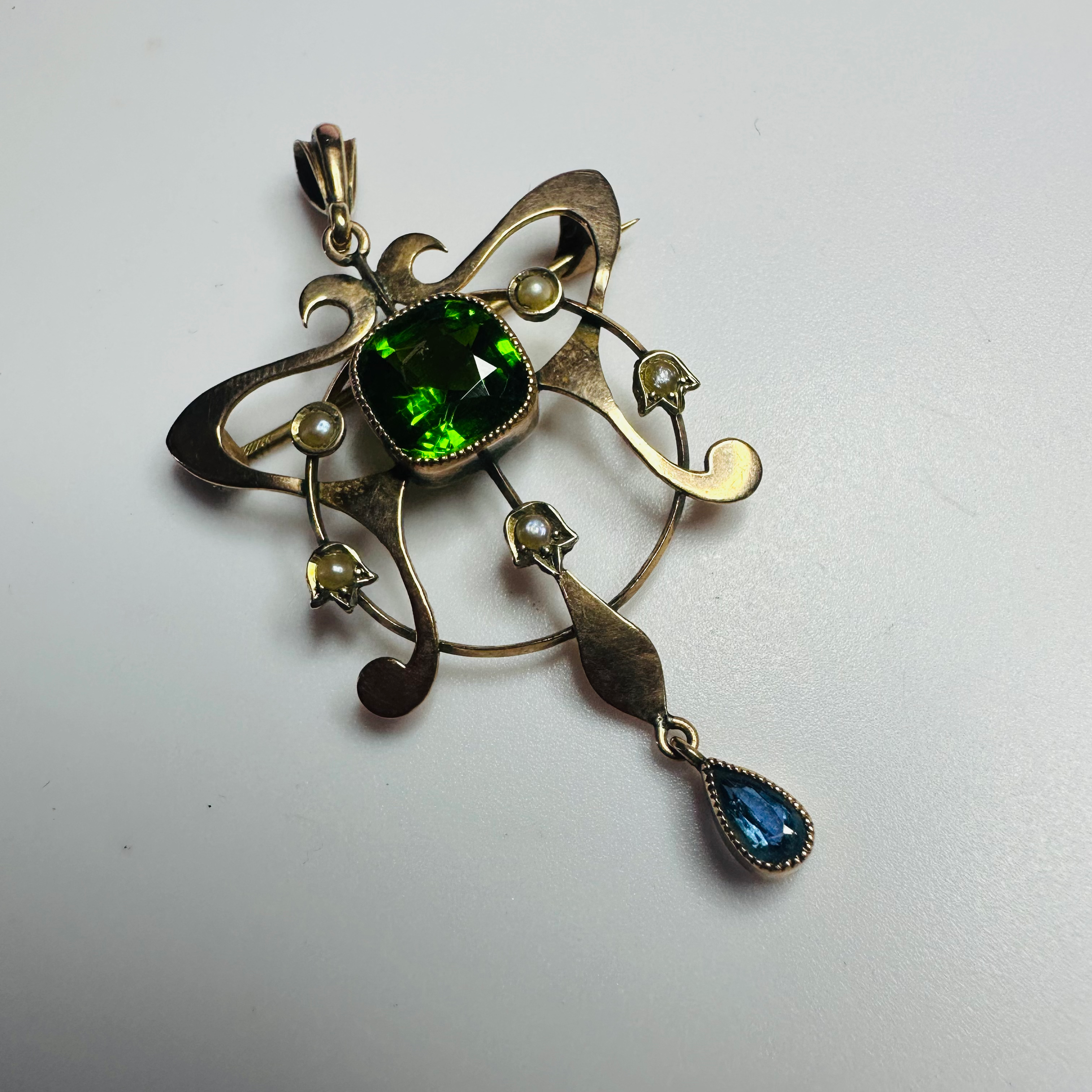 Antique pendant/brooch green gemstone doublet and a blue sapphire image 0