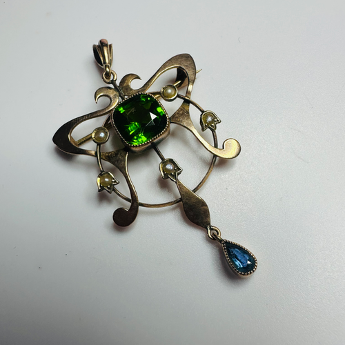 Antique pendant/brooch green gemstone doublet and a blue sapphire image 0