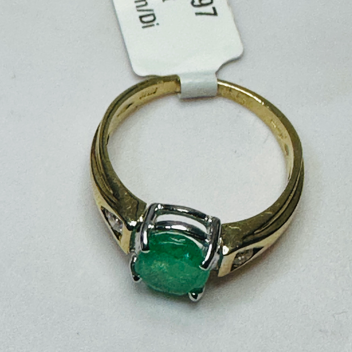 NEW 9Ct Emerald and Diamond Ring Size R image 5