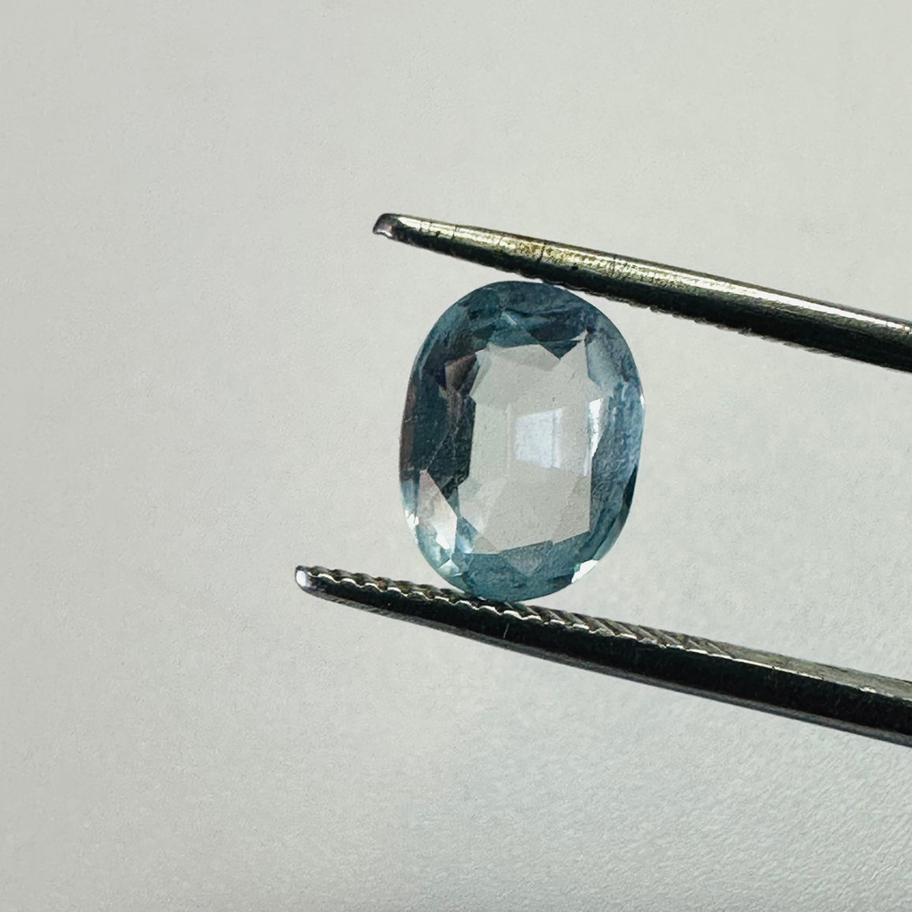 AQUAMARINE OVAL 9MMX7MM 1.36CTS image 2