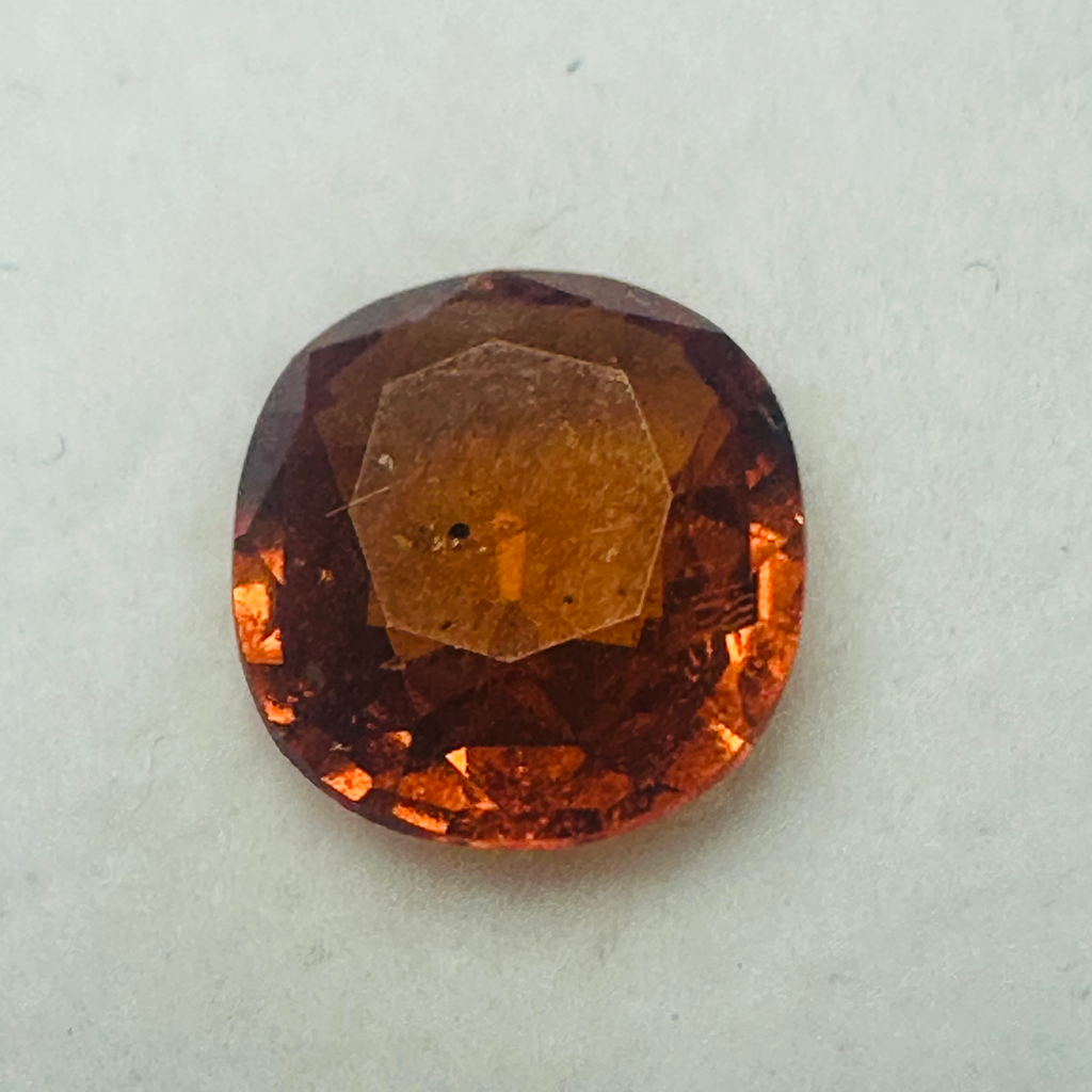 GARNET HESSONITE 8.6MM X 7.8MM 1.87CTS image 0
