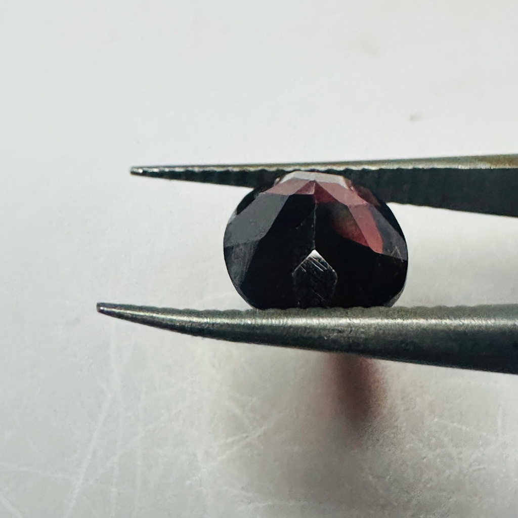 GARNET OVAL 10MMX8MM   2.75CTS image 6
