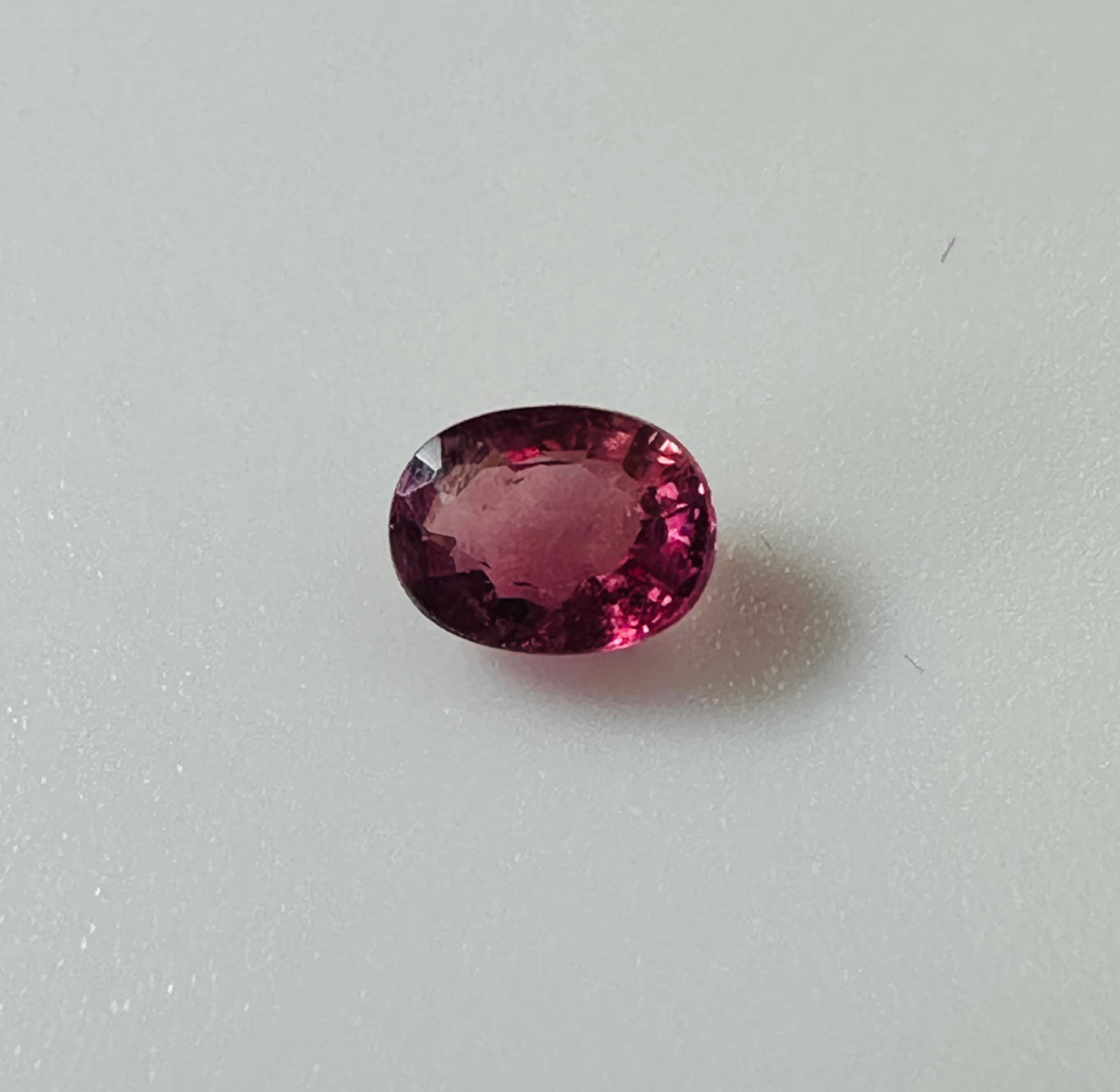 PINK SAPPHIRE OVAL 4MMX3.2MM 0.24 CTS image 0