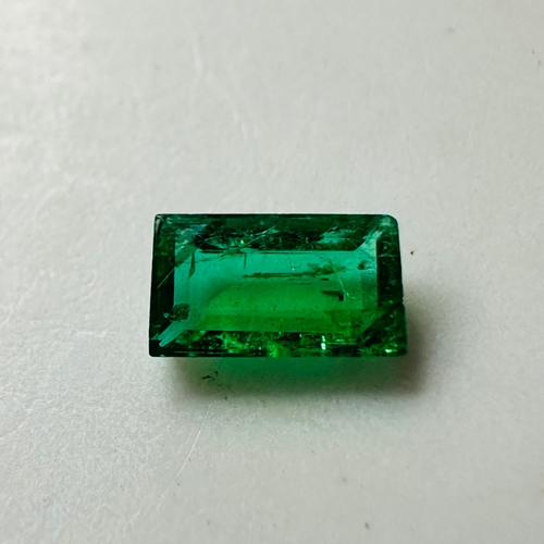 EMERALD BAGETTE 5.6MM X 3.2MM 0.30CTS image 0