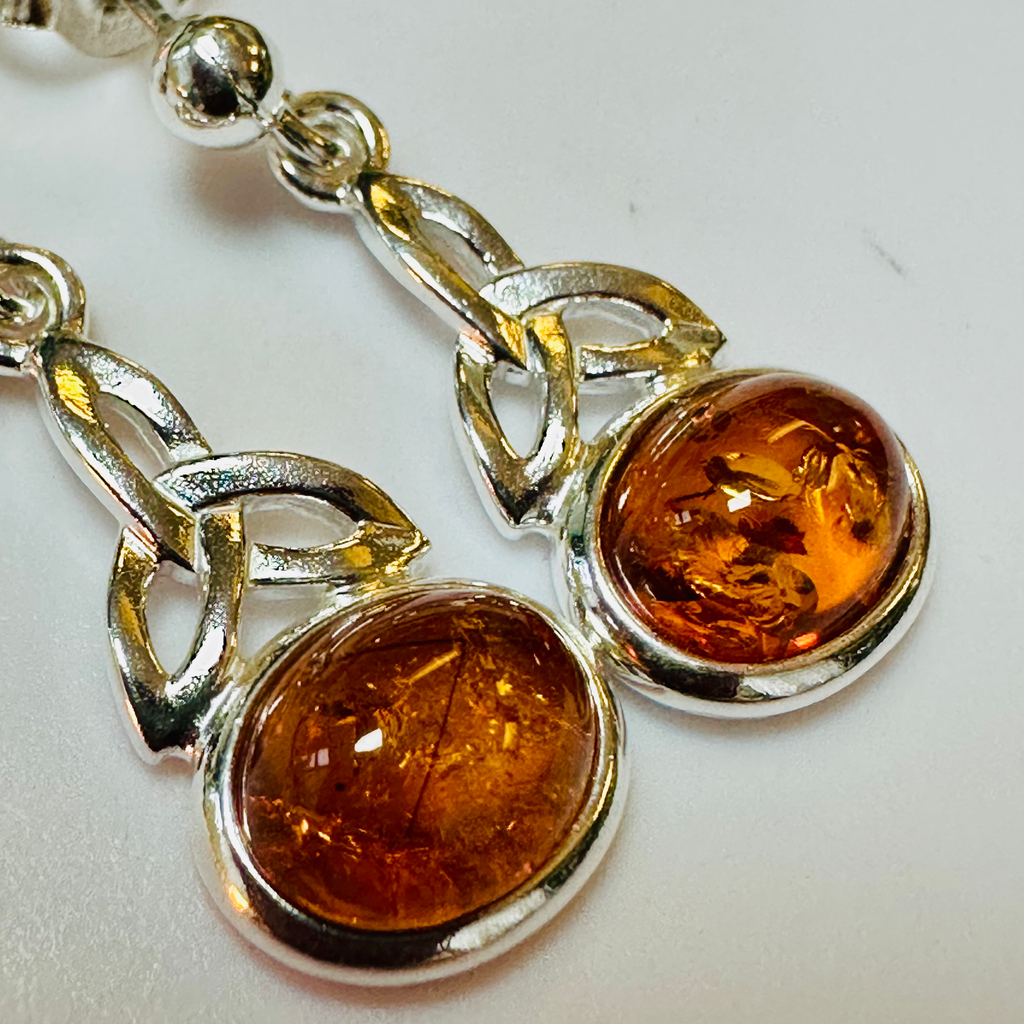 Sterling silver Amber Celtic knott earrings image 3