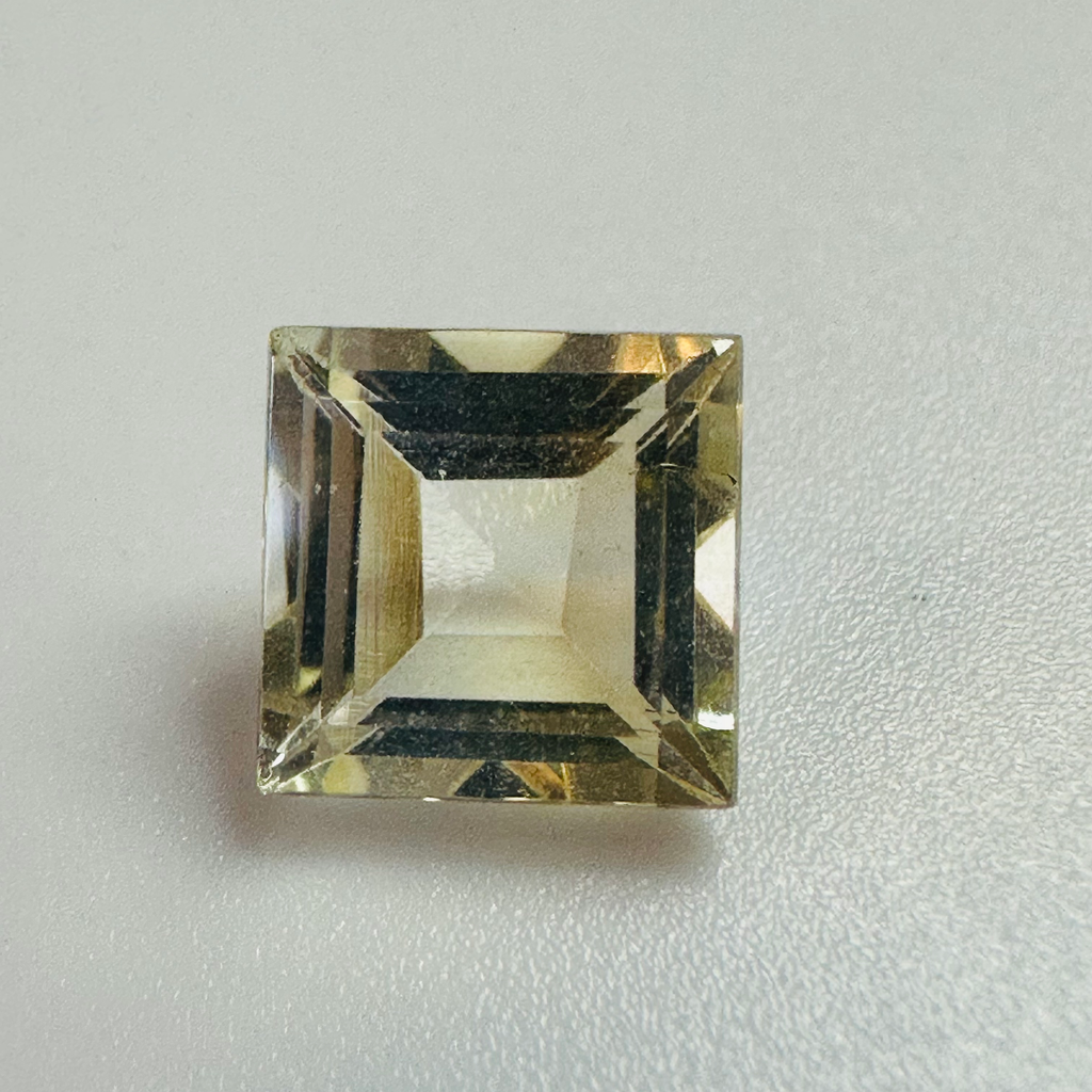 CITRINE SQUARE 7.5MMX7.5MM. 2.27CTS image 1