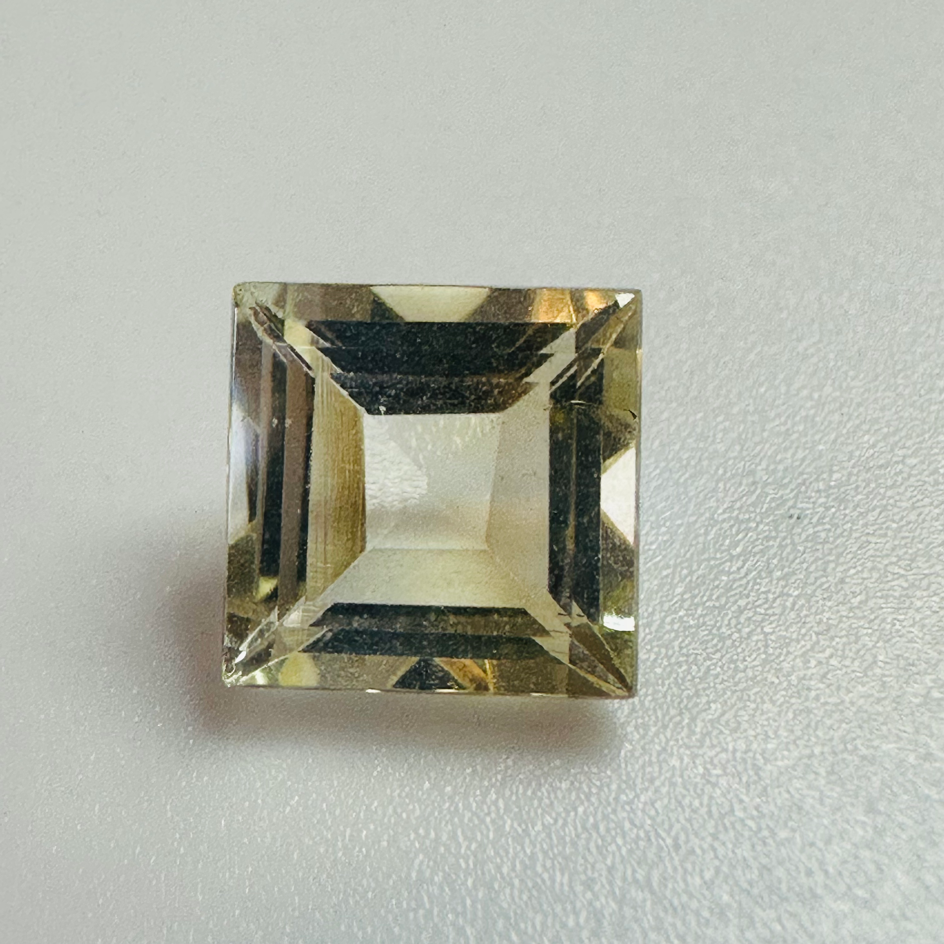 CITRINE SQUARE 7.5MMX7.5MM. 2.27CTS image 1