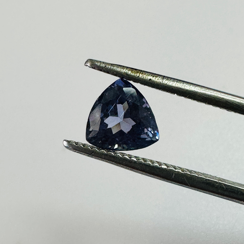 TANZANITE TRILLION 6MMX6MM  0.90CTS image 1