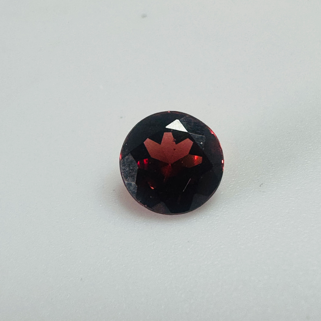 GARNET  ROUND 6.1MM  0.91CTS  RED/ORANGE image 0