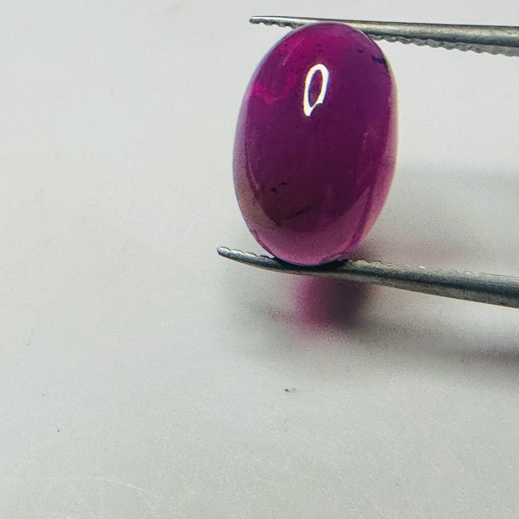 GARNET OVAL CAB 14.5MMX9MM  6.87CTS image 9