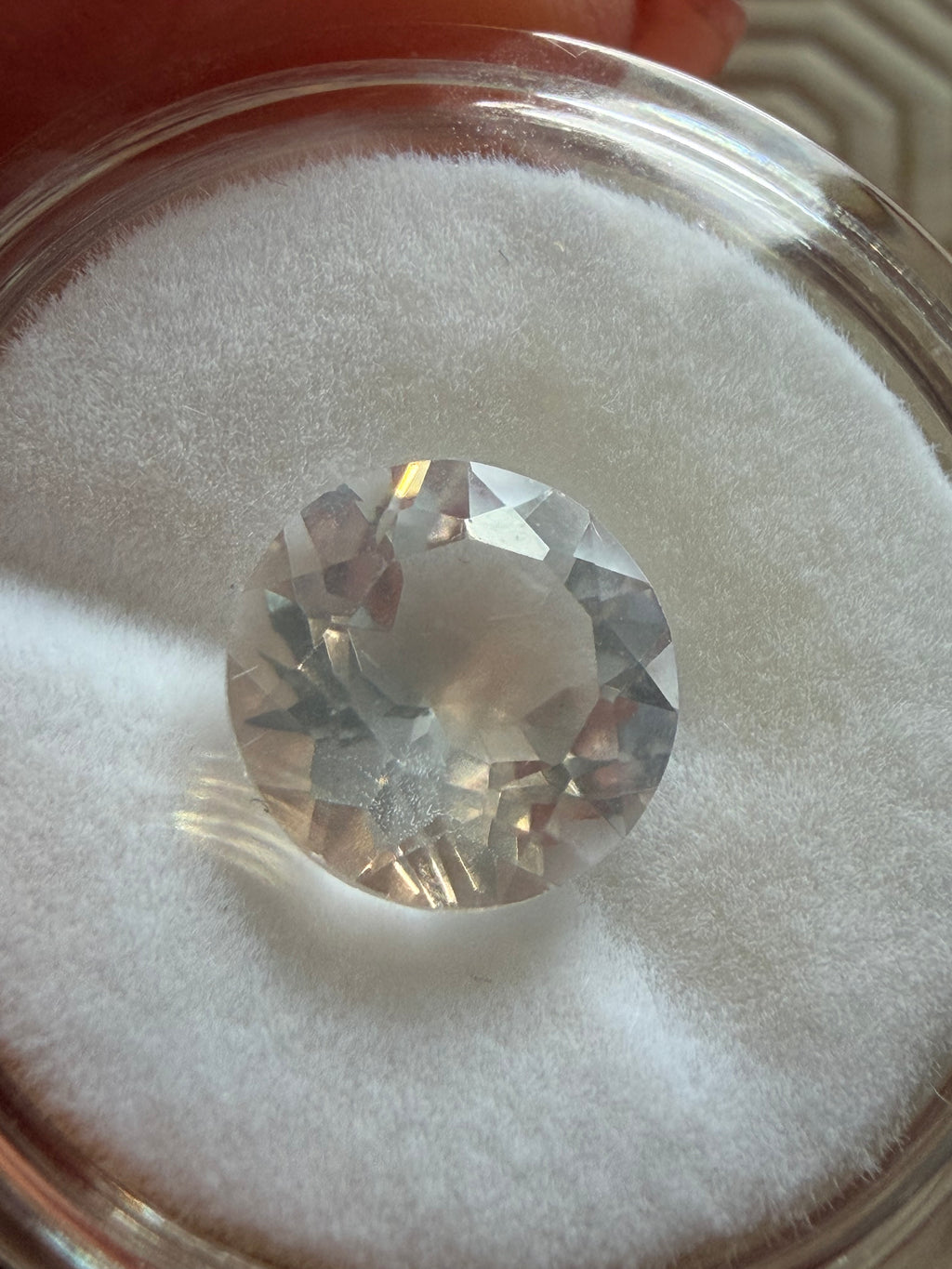 Topaz White Round 9.9mm 3.27ct