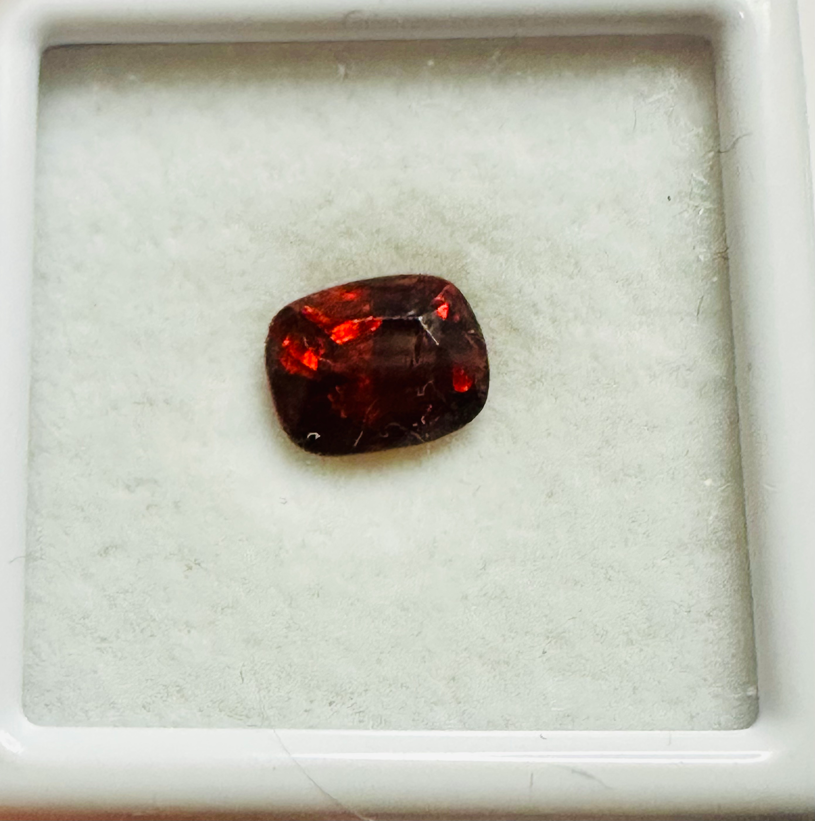 Red Zircon cushion 7.4mm x 6mm.1.79cts natural image 1